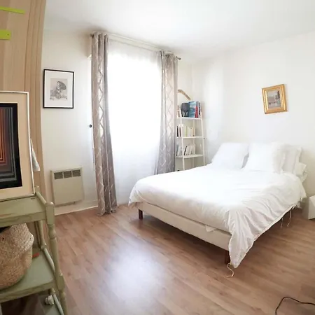 Charming Apt Near Montparnasse